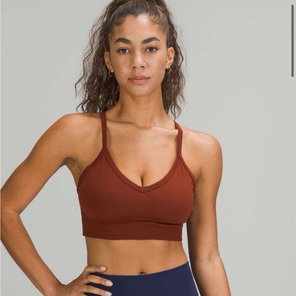 Lululemon 🍋 Ebb To Street Bra Size 4 - Picture 2 of 9